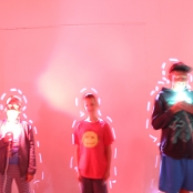 lebedenie- hrdinovia- svetelna fotografia 1.jpg